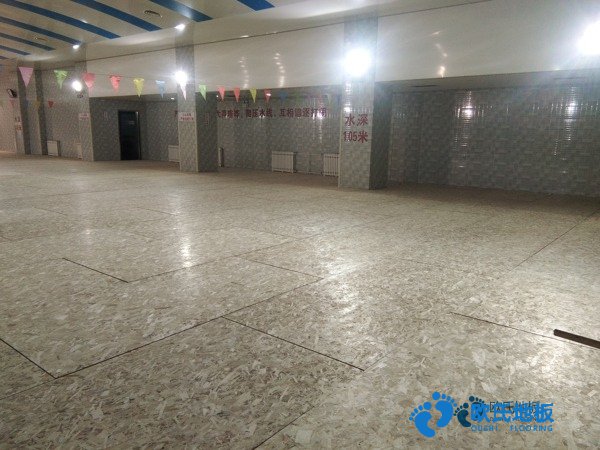 學(xué)校籃球場(chǎng)館地板含水率