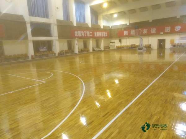 體育場館木地板價(jià)格3
